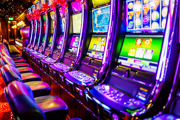 Analyzing User Trends, Preferences Shaping the Development of Future Online Casino, Slot Games